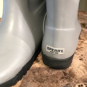 Sperry 3/4 rain boots